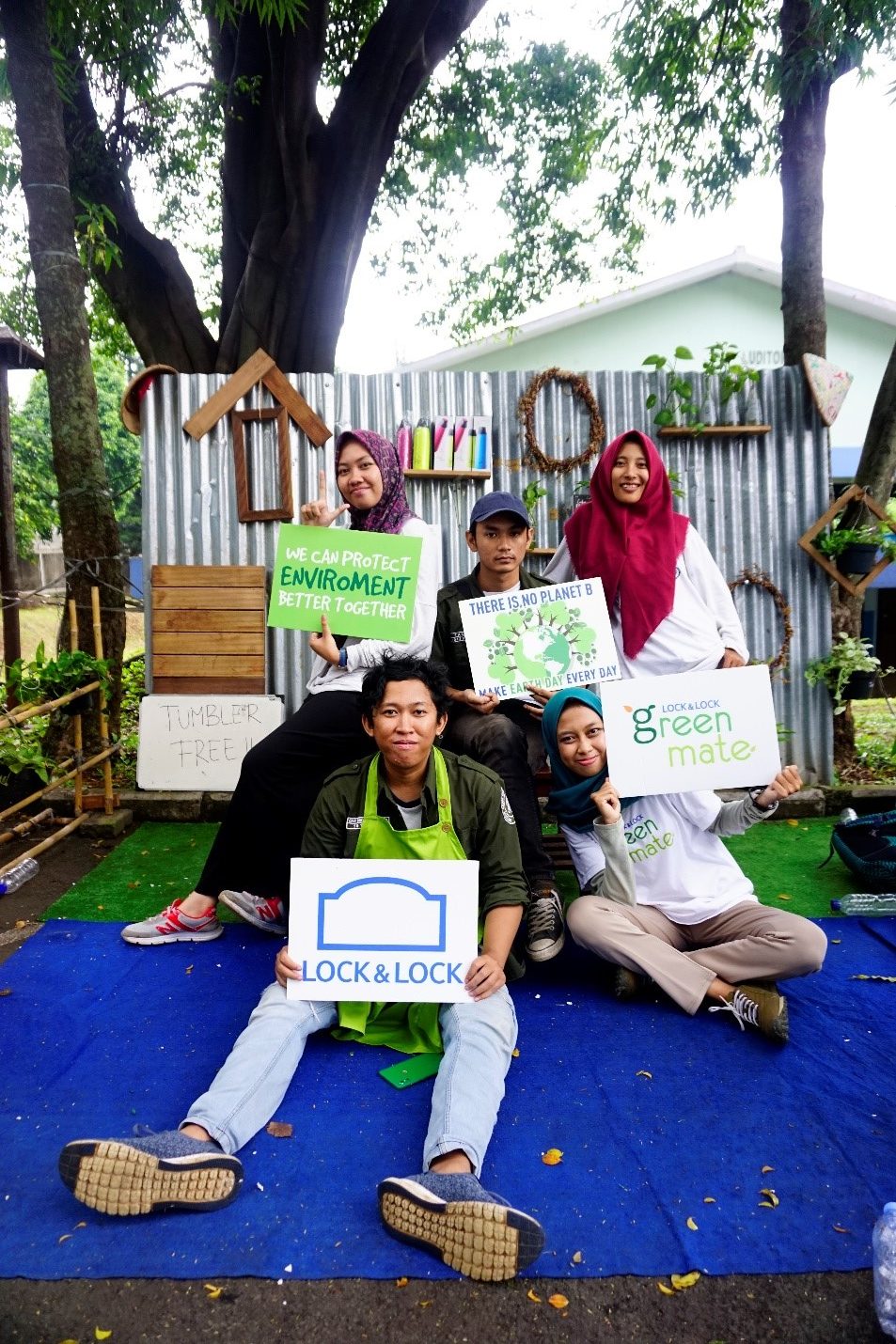 Kampanye Peduli Lingkungan ”Campus Tumbler Day” bersama Greenmate 2018 dan LOCK&LOCK Indonesia.